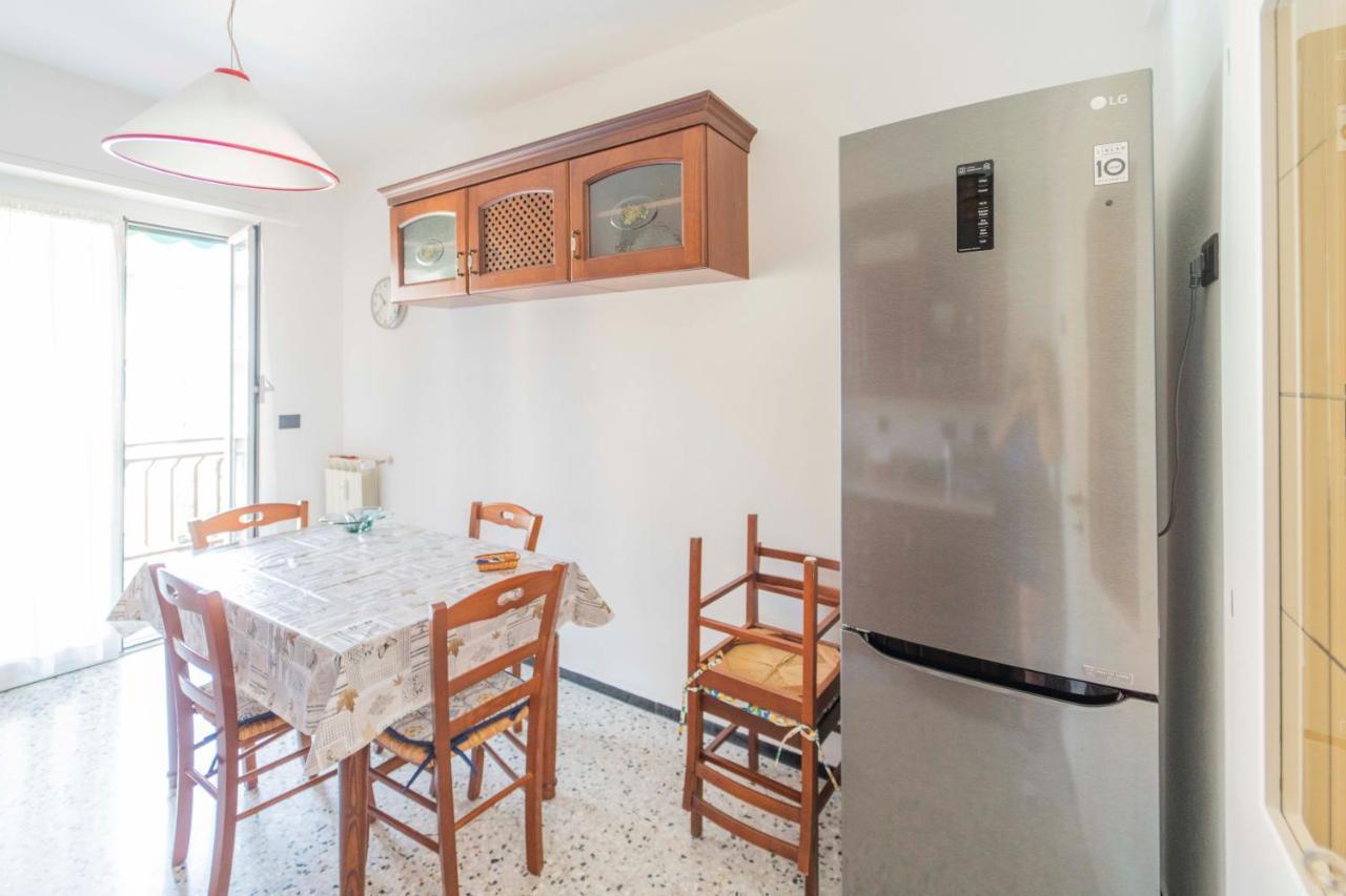 193 - Casa Via Della Chiusa - Centralissimo E Vicino Alla Baia Del Silenzio, Spiaggia E Mare 150M - Parcheggio Gratis Incluso E Aria Condizionata Sestri Levante Esterno foto
