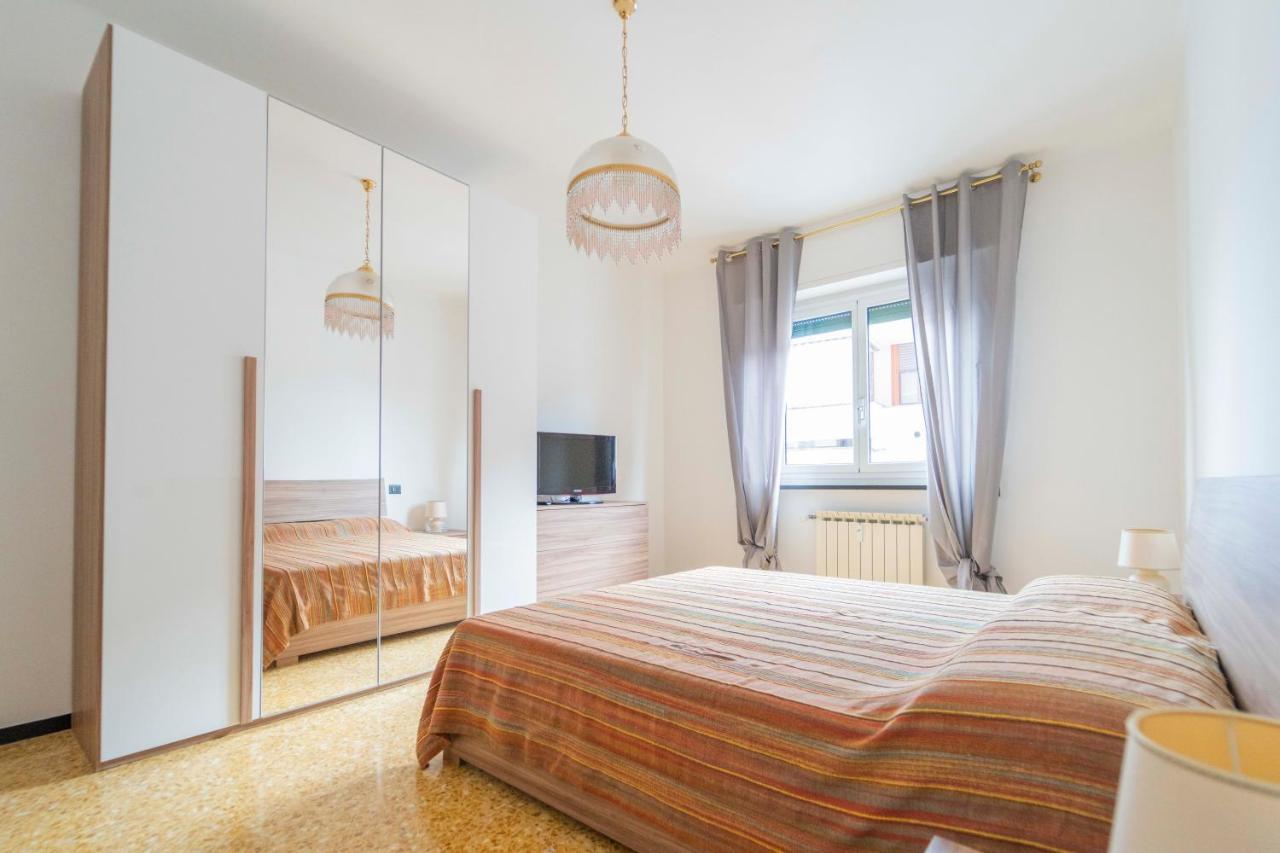 193 - Casa Via Della Chiusa - Centralissimo E Vicino Alla Baia Del Silenzio, Spiaggia E Mare 150M - Parcheggio Gratis Incluso E Aria Condizionata Sestri Levante Esterno foto