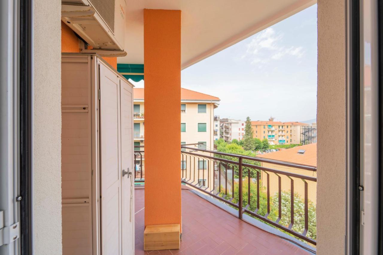 193 - Casa Via Della Chiusa - Centralissimo E Vicino Alla Baia Del Silenzio, Spiaggia E Mare 150M - Parcheggio Gratis Incluso E Aria Condizionata Sestri Levante Esterno foto
